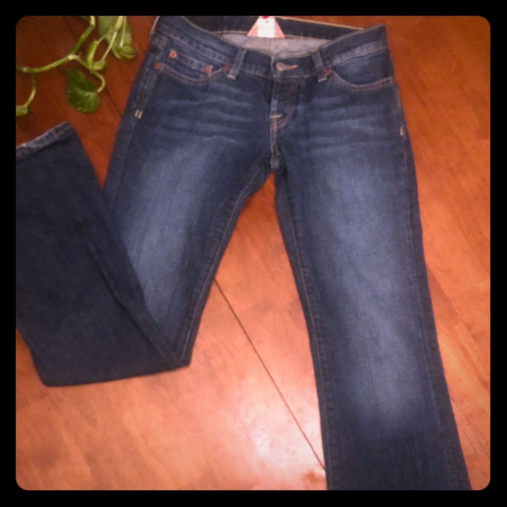 Lucky brand Manhatten little Maggie jeans!